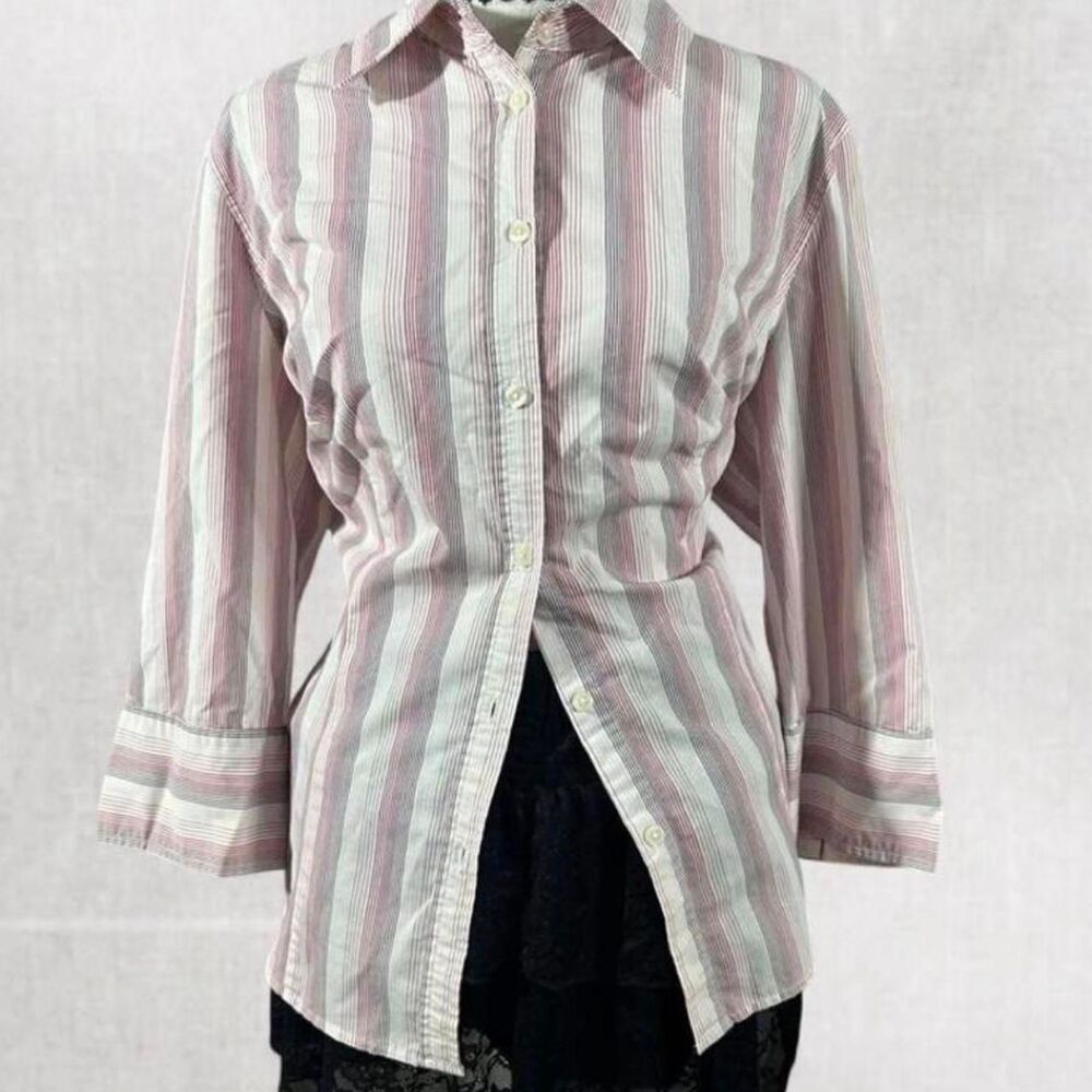 Vintage Style Vertical Stripe Gray and White Long Sleeve Button Up Top